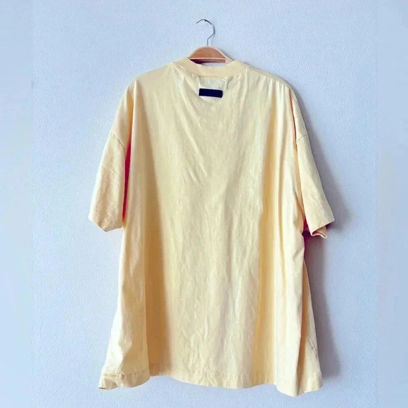 FEAR OF GOD ESSENTIALS Logo-appliqué Cotton T-shirt in Pastel Yellow Size Small - Picture 3 of 6